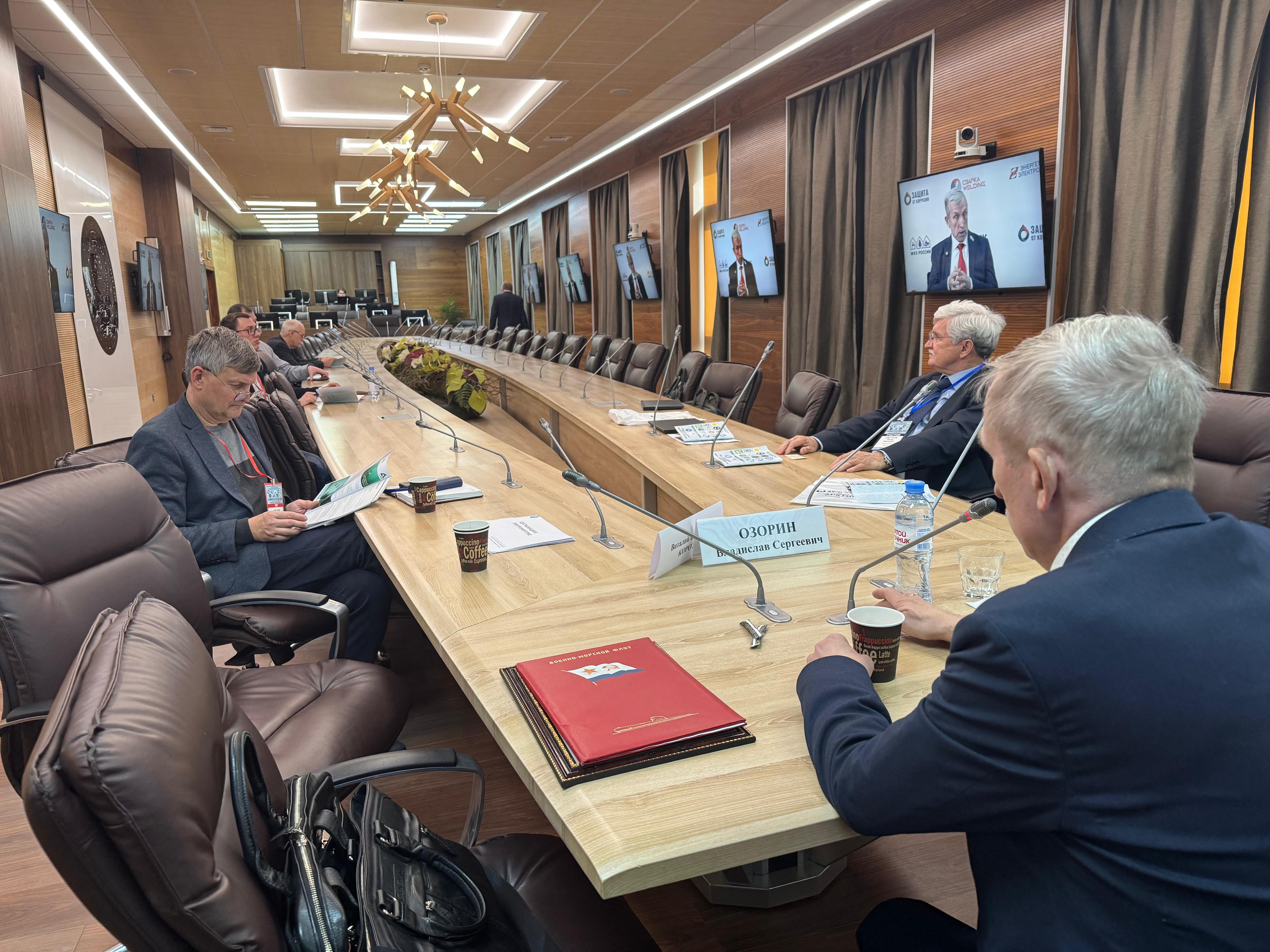 24 и 25 апреля 2025 года в Санкт-Петербурге, в Санкт-Петербургском Государственном Политехническом Университете Петра Великого прошли мероприятия  9-го Международного Арктического Саммита «Арктика: перспективы, инновации и развитие регионов».